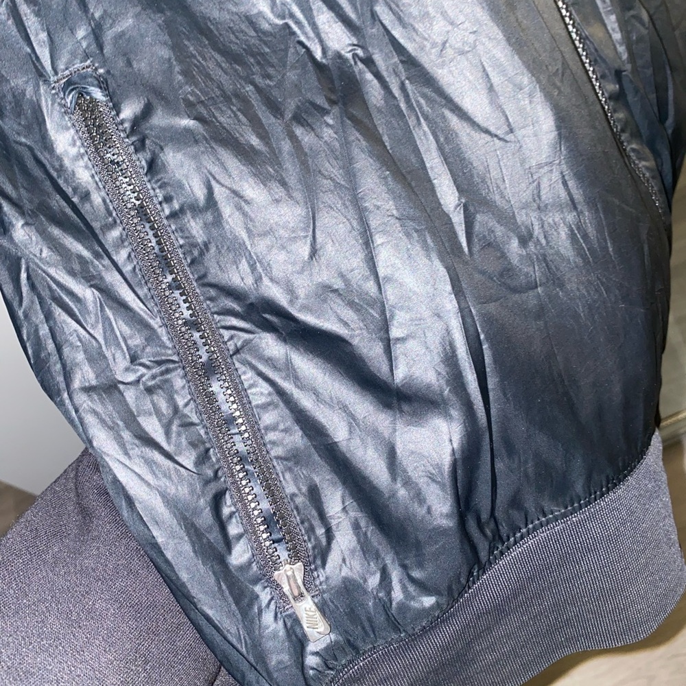 Nike Windrunner Jacket - Picture 6 of 6